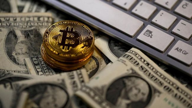 Risiko Harga Bitcoin (BTC) Turun ke US$ 40.000 Makin Terbuka