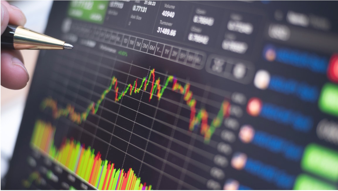 IHSG Berpeluang Menguat ke 8.440, Waspadai Koreksi ke 8.098